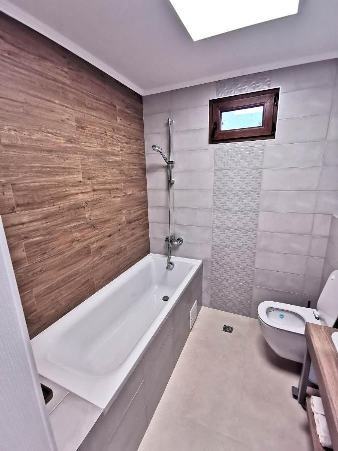 Vila Aras Simeria Dış mekan fotoğraf