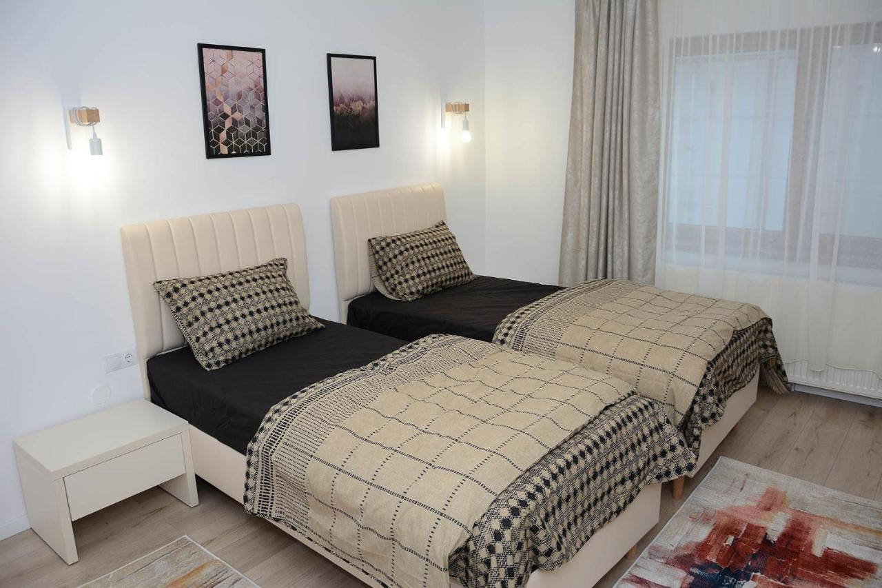 Vila Aras Simeria Dış mekan fotoğraf